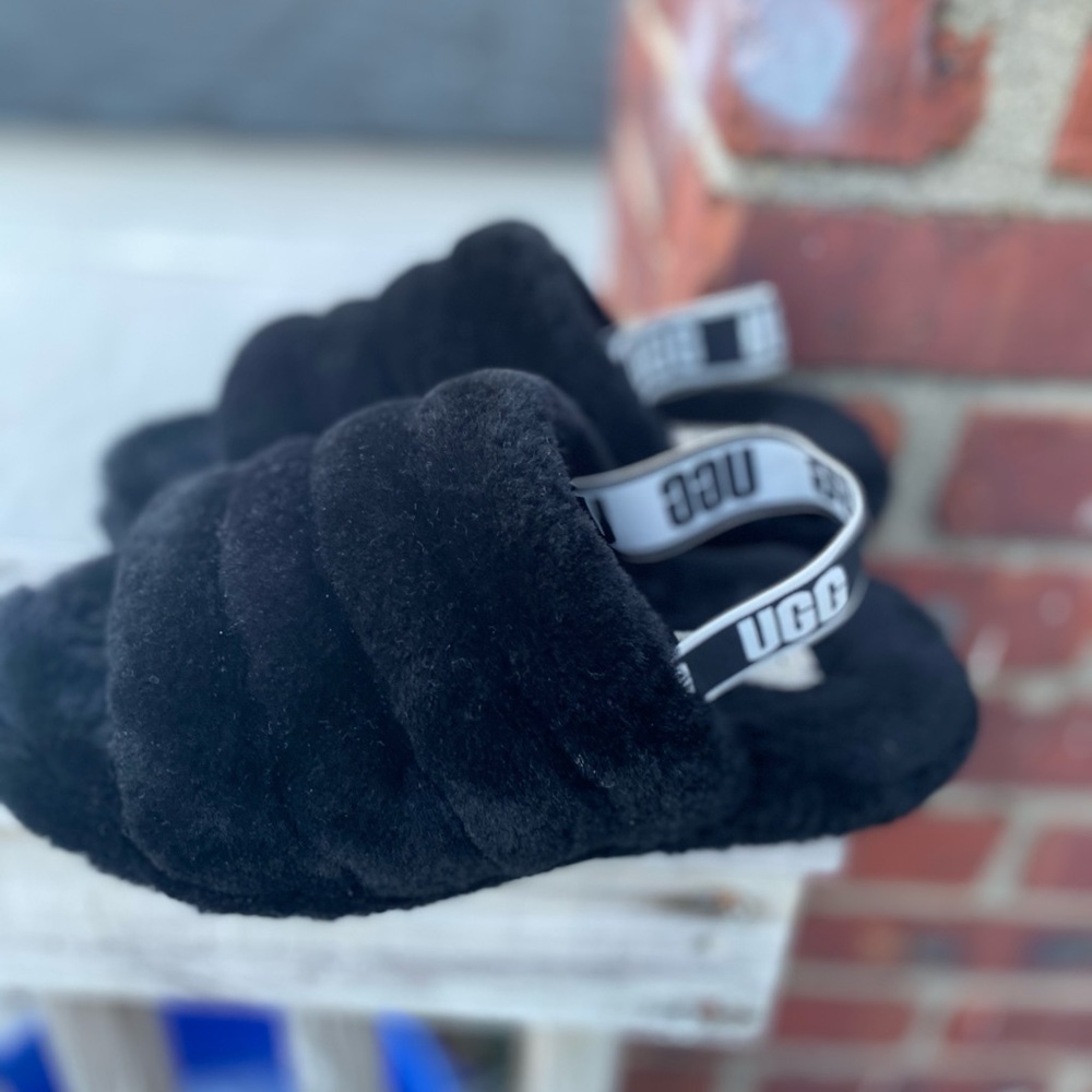 Ugg Fluff Yeah! - image 1